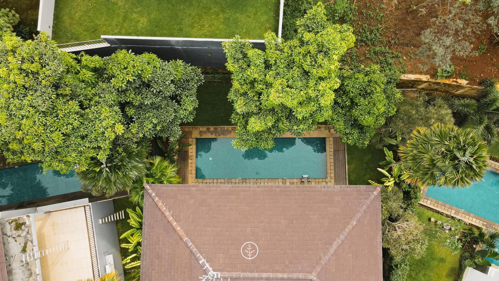 Oyama City View Villa 4 Bedrooms With A Private Swimming Pool Μπαντούνγκ Εξωτερικό φωτογραφία