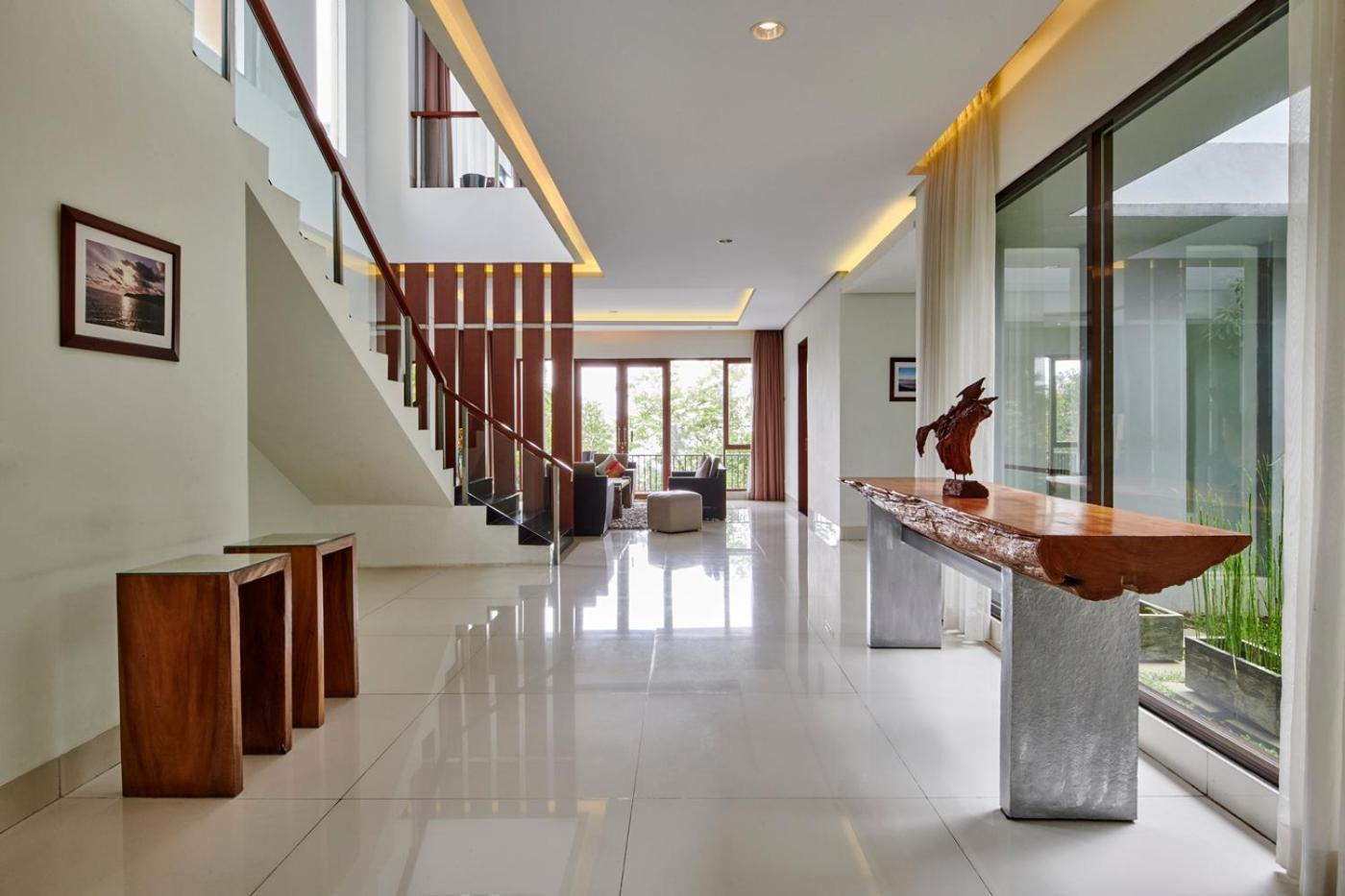 Oyama City View Villa 4 Bedrooms With A Private Swimming Pool Μπαντούνγκ Εξωτερικό φωτογραφία