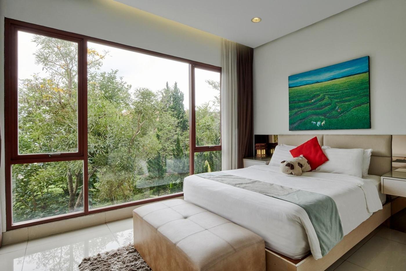 Oyama City View Villa 4 Bedrooms With A Private Swimming Pool Μπαντούνγκ Εξωτερικό φωτογραφία